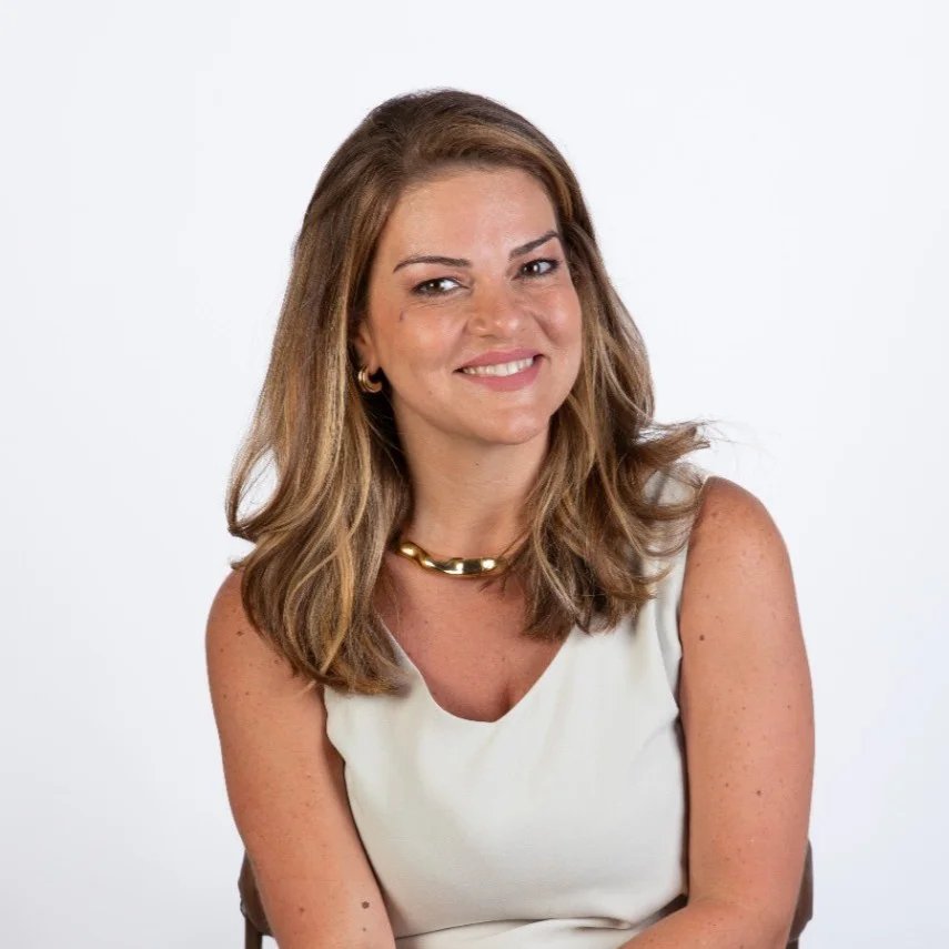 Dra. Silvia Lacerda